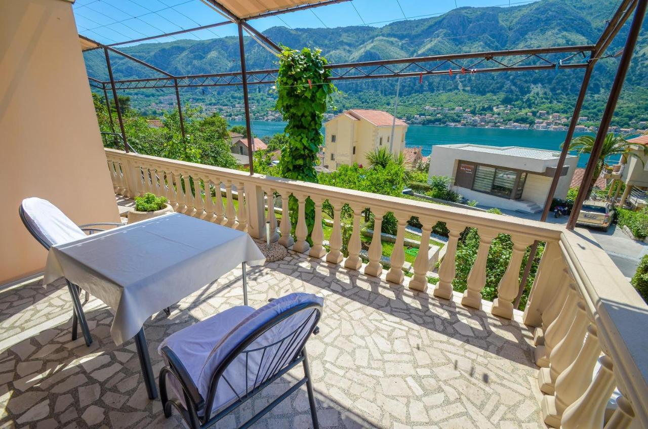 Apartmani Cetkovic Kotor Buitenkant foto